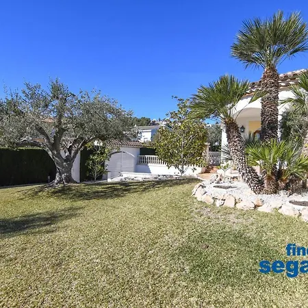 Casa Amic Holiday home