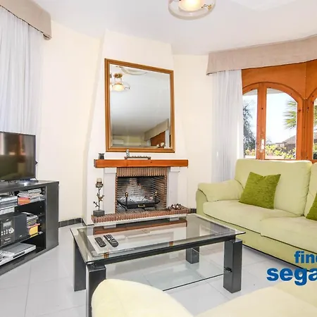 Casa Amic * El Vendrell